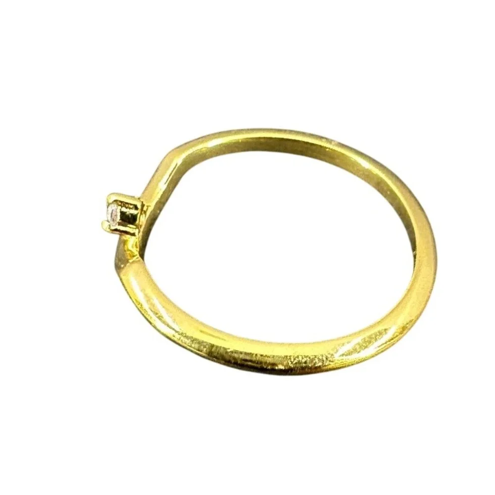 Gold over .925 silver cubic zirconiaAccent Band size 6, new‎